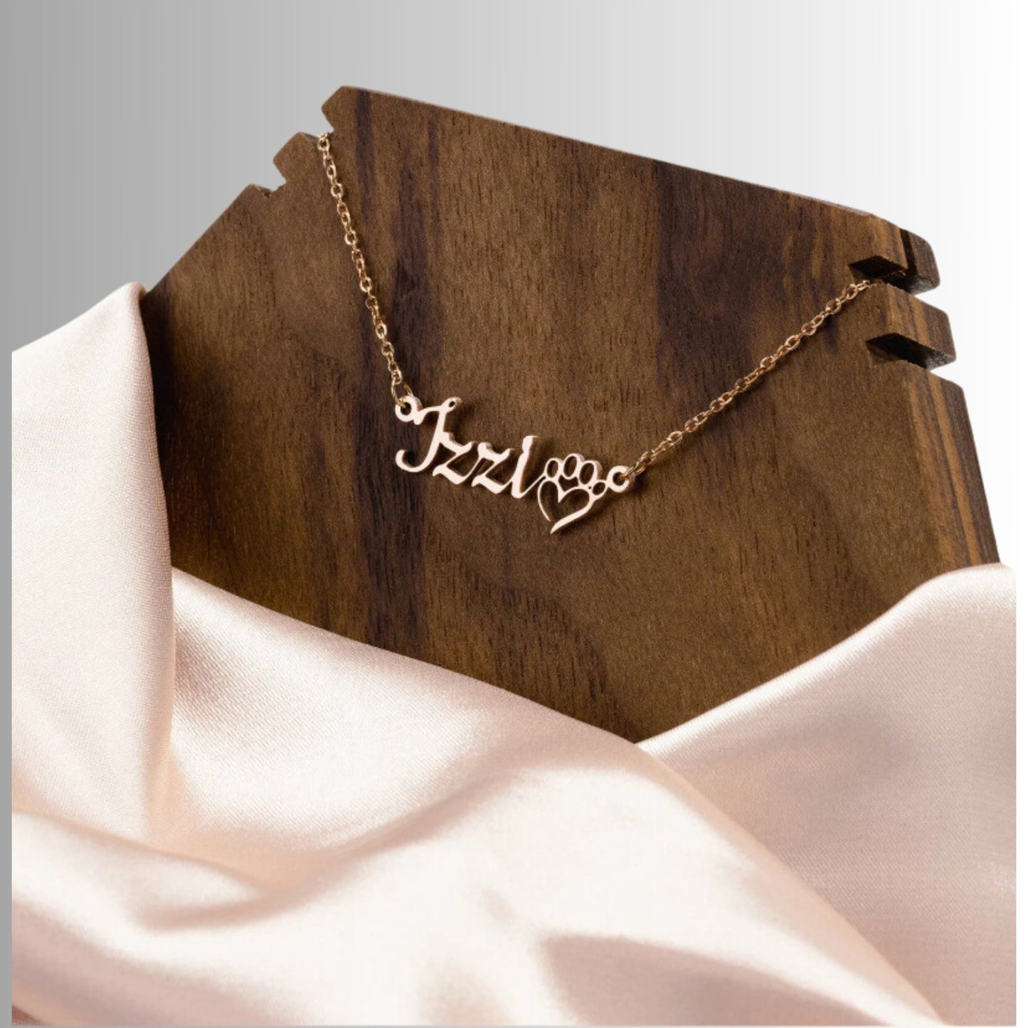 Personalized Dog Mom Name Necklace | Dog Paw necklace | Pet Name Necklace | Dog Lover Gift