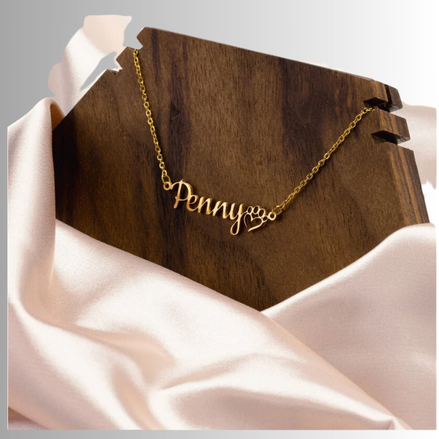 Personalized Dog Mom Name Necklace | Dog Paw necklace | Pet Name Necklace | Dog Lover Gift